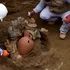 Opt mumii și obiecte pre-incașe, dezgropate în timpul unor lucrări la rețeaua de gaze din Peru