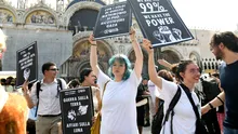Cum au protestat activiștii Extinction Rebellion în prima zi a nunții lui Jeff Bezos la Veneția