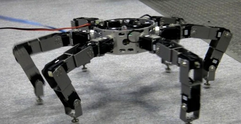 A fost dezvăluit Asterisk, robotul inspirat de un păianjen (VIDEO)