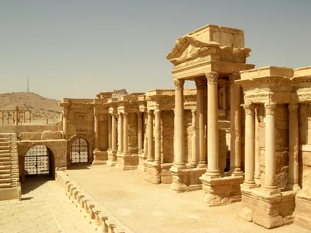 Ruinele vechiului teatru din Palmyra