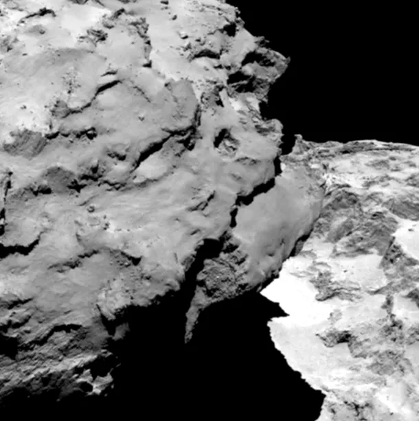 Cometa 67P/Churyumov-Gerasimenko - „capul”.