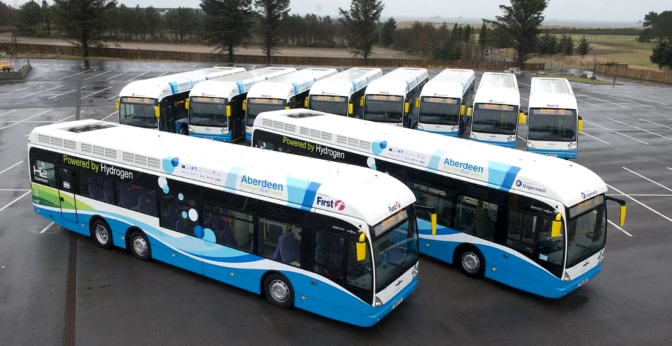 Premieră mondială: Un oraș din Scoția cumpără autobuze alimentate cu hidrogen