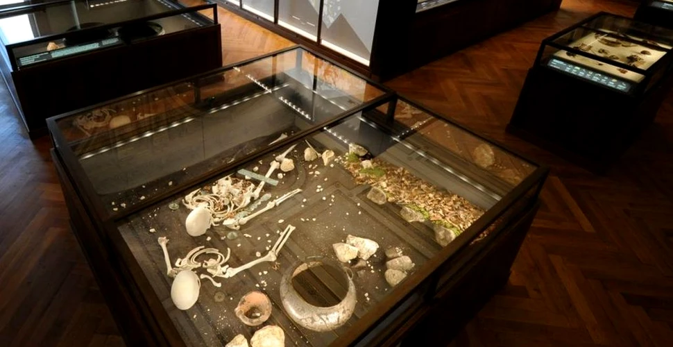 Un mormânt descoperit pe malul Dunării a dezvăluit cei mai vechi gemeni identici cunoscuți până acum