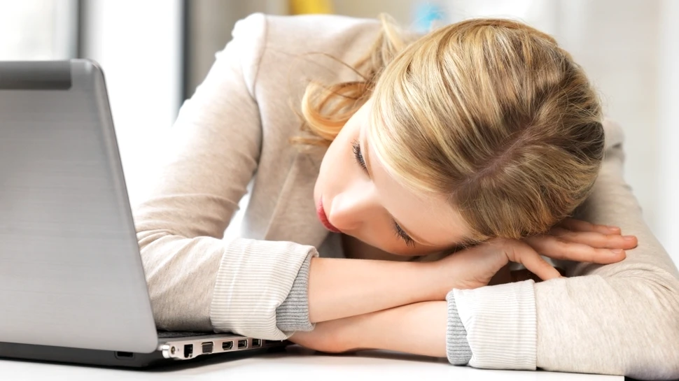 Eşti obosit, morocănos şi antisocial? S-ar putea să fii bolnav cronic fără să ştii