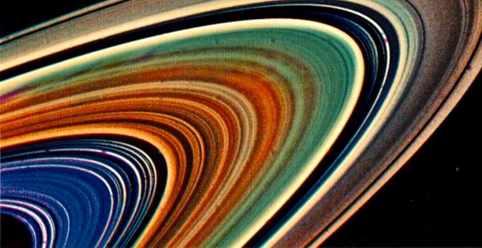 A fost dezvaluit misterul inelelor lui Saturn