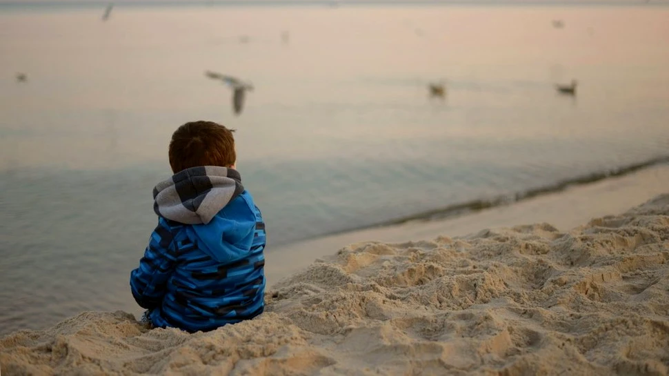 Traumele din copilărie pot intensifica riscurile apariției sclerozei multiple