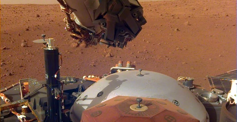 Landerul InSight şi-a amplasat primul instrument pe planeta Marte – FOTO