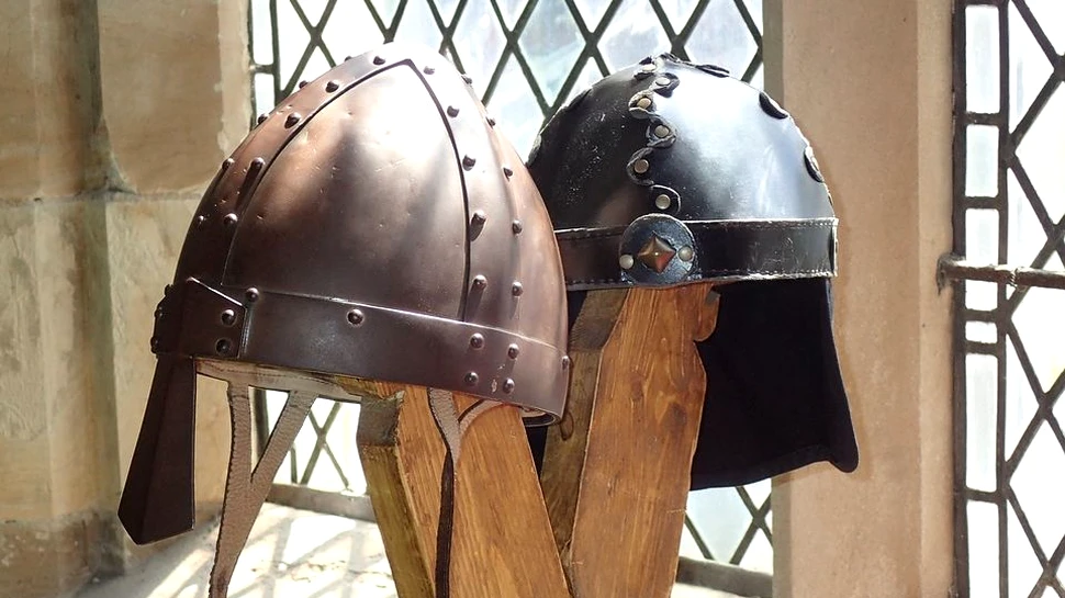 Berserkerii, cei mai aprigi dintre luptătorii vikingi. Furia şi forţa lor în luptă a fost deseori pusă pe seama forţelor demonice