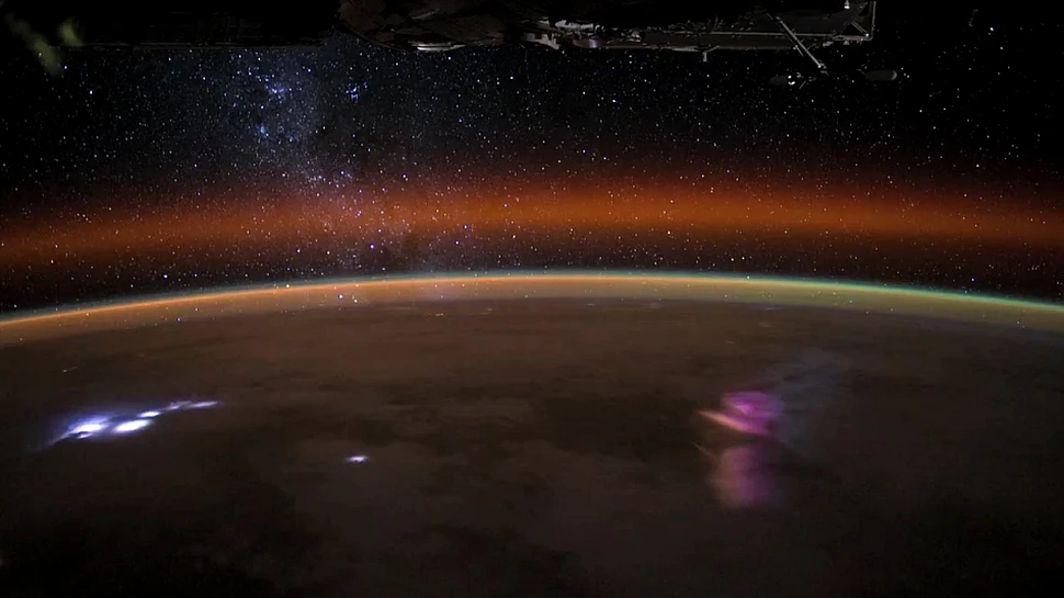 Ce văd astronauţii de pe SSI? Un expert NASA explică imaginile superbe capturate din spaţiu (VIDEO)