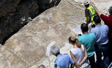 Un mozaic unicat din epoca romană, reprezentând muncile lui Hercule, a fost descoperit în Cipru – VIDEO