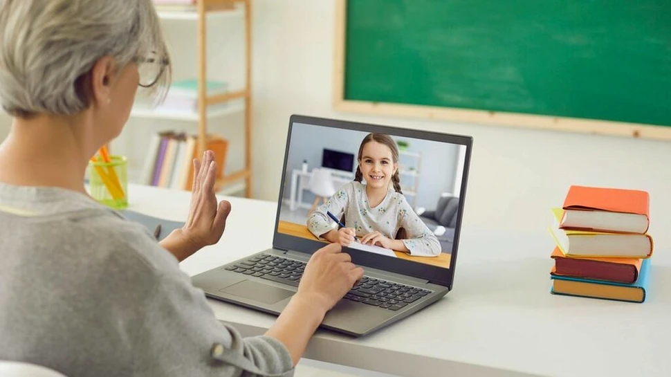 Cum să găsești meditatorul online potrivit pentru copilul tău?
