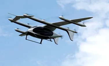 Chinezii au testat cu succes un „taxi zburător” care poate transporta 10 pasageri