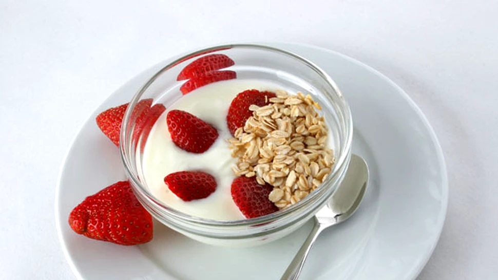 Top alimente benefice şi de evitat pe stomacul gol. Ce trebuie să mănânci pentru o zi optimă