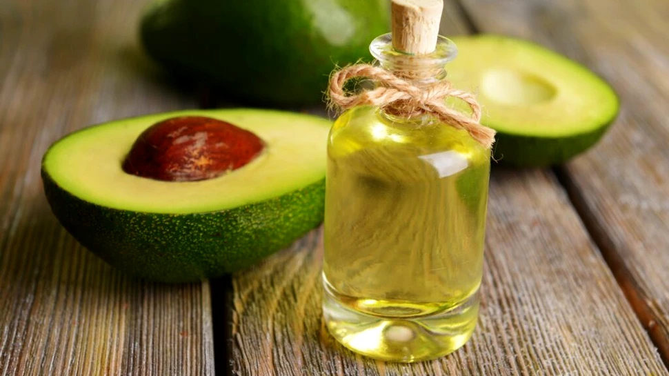 Uleiul de avocado, departe de a fi pur. Unele mărci vând ulei de avocado rânced sau amestecat cu alte uleiuri