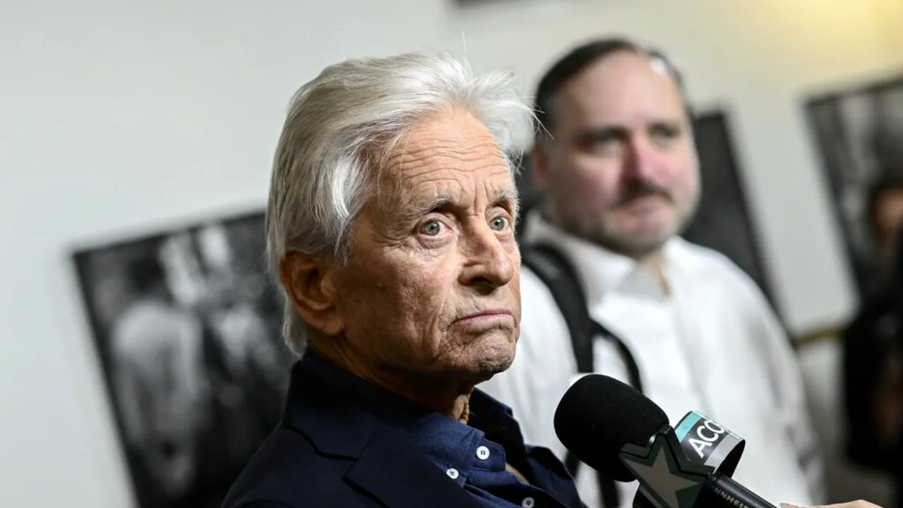 Michael Douglas 