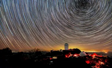 Energia întunecată ar putea evolua în Univers, au descoperit oamenii de știință