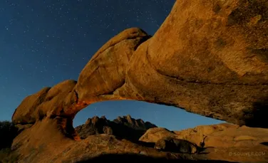 Namibian Nights: un impresionant timelapse al cerului african (VIDEO)