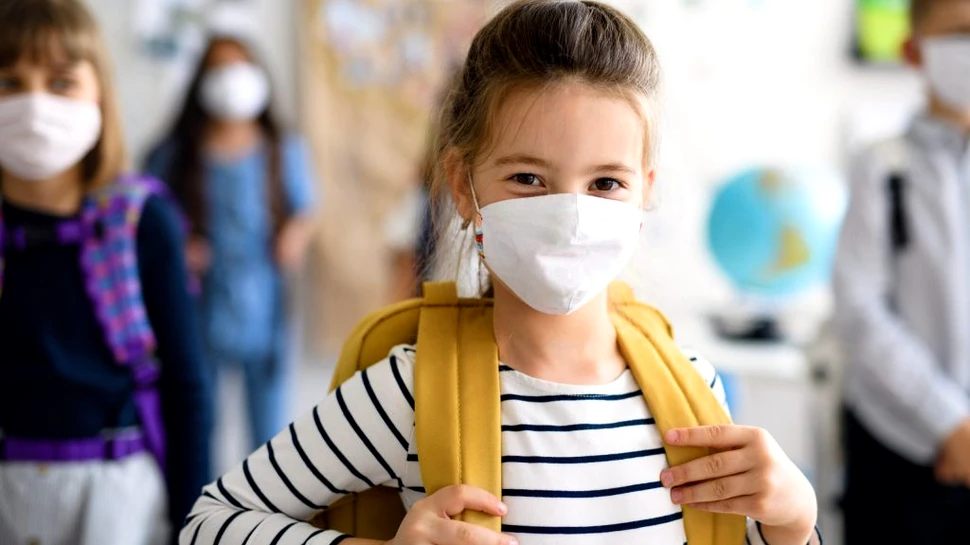 Moderna anunță că vaccinul său împotriva COVID-19 protejează şi este sigur pentru copii