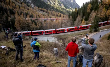 De ce a construit Elveția cel mai lung tren de pasageri din lume?