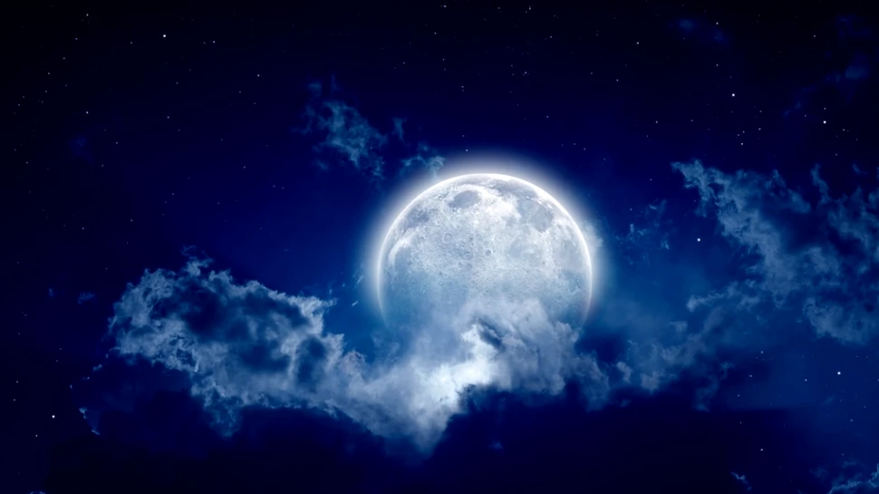 Super-Luna ne-a dat întâlnire astăzi. Cerurile şi inimile se deschid