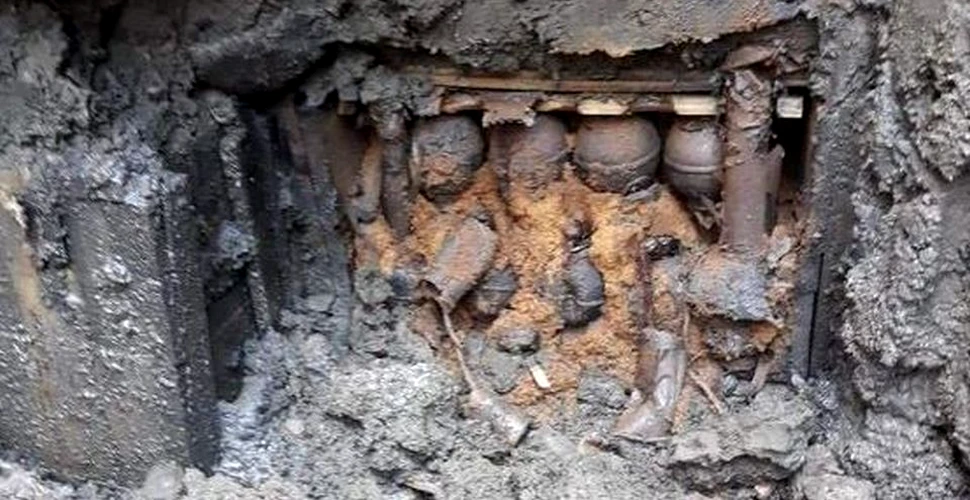 Mai multe lăzi cu grenade neexplodate au fost descoperite într-un depozit din Harghita.