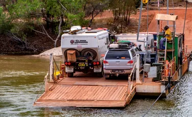 Realizatorul unei emisiuni radio din Australia a dispărut în mod misterios pe un râu cu crocodili