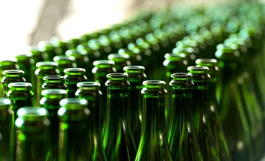 A fost inventată o metodă revoluţionară prin care sticlele pot fi reciclate mai uşor