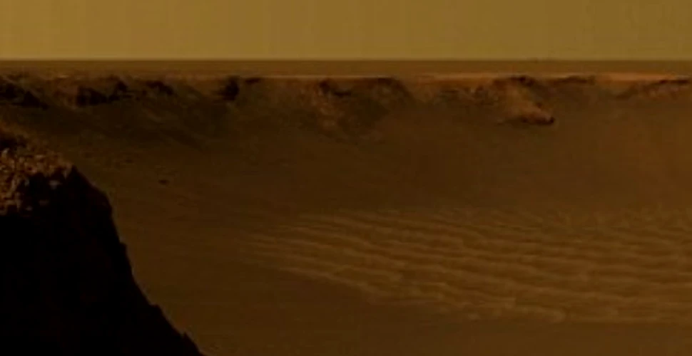 Noi imagini uimitoare de pe Marte au fost date publicitatii