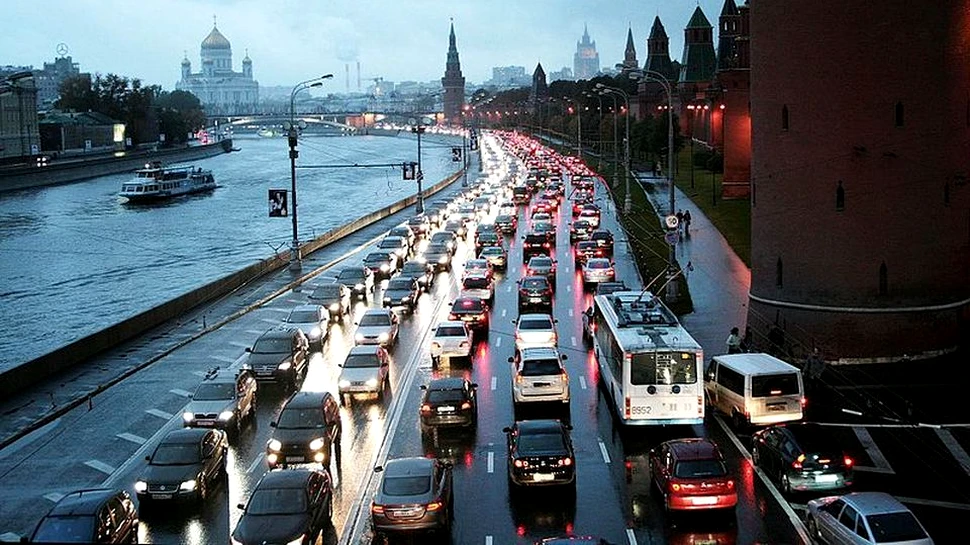 Care este cauza pentru  ambuteiajele „fantomă” din trafic. Cercetătorii au descoperit răspunsul