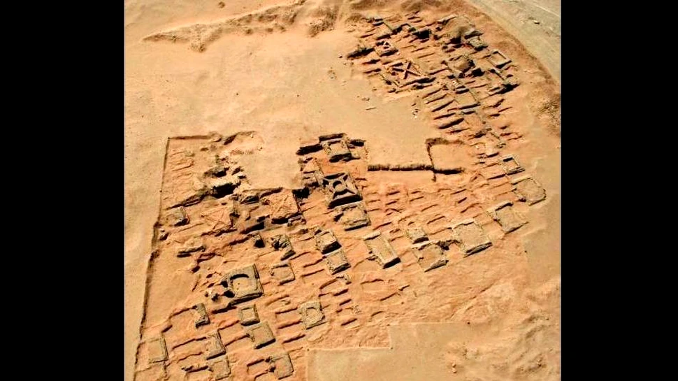 Zeci de mici piramide umplu o necropolă străveche din Sudan
