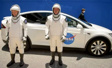 Costume spațiale noi și tehnologie inovativă pentru lansarea istorică Crew Dragon. GALERIE FOTO