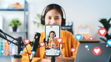 Trăsăturile de personalitate ale influencerilor. De ce aleg tinerii această carieră?