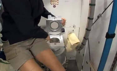 Presa din Rusia afirmă că o toaletă de pe Staţia Spaţială Internaţională a refulat. Cum afectează asta relaţia cu SUA