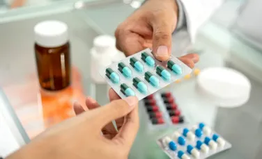 Mii de vieți ar putea fi salvate prin combinarea a două medicamente care scad colesterolul