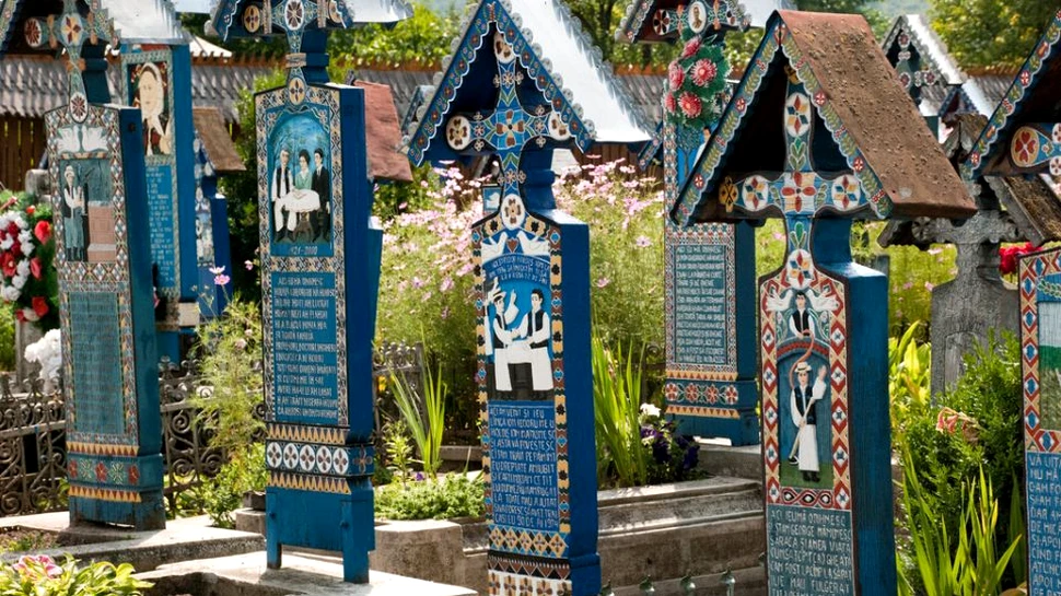 Cimitirul Vesel de la Săpânţa nu este inclus pe ruta europeană a cimitirelor semnificative