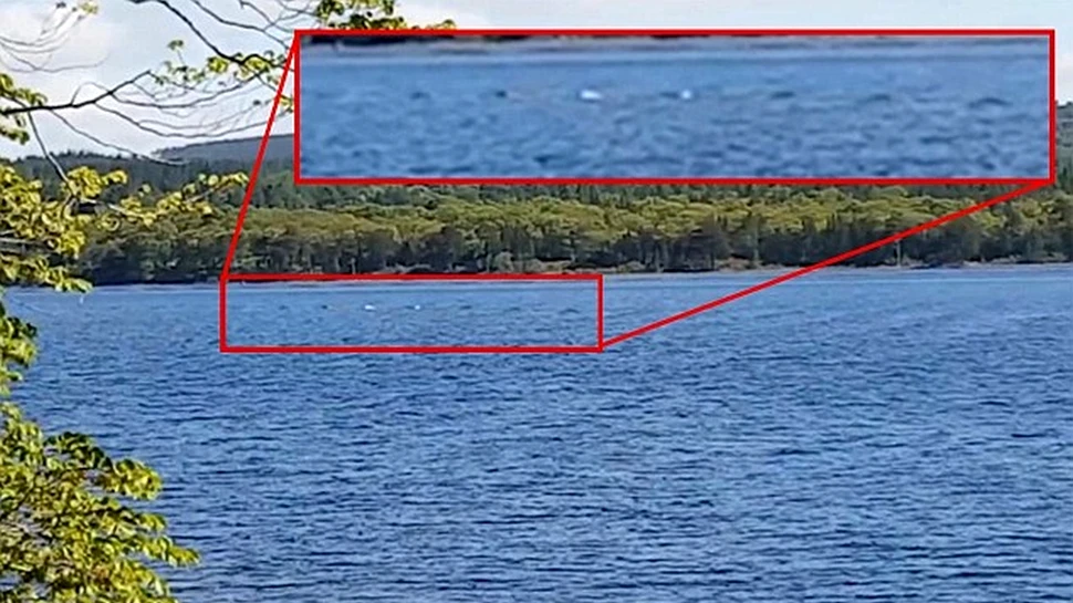 Nessie s-a lăsat filmat? O cameră VIDEO a surprins cocoaşe misterioase pe apele Loch Ness – FOTO+VIDEO