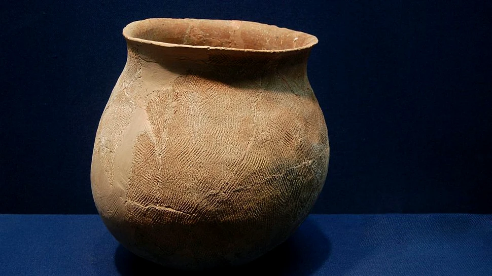 Descoperirea unor vase de ceramică din Epoca Bronzului oferă indicii legate de modul în care strămoşii noştri îşi hrăneau bebeluşii