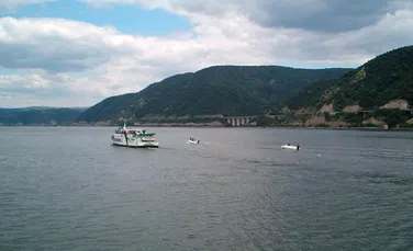 Tocmai la timp pentru concedii: au fost reluate croazierele cu vaporul în cel mai spectaculos defileu al Dunării