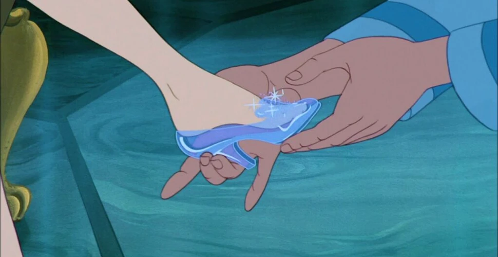 Codul din „Cenușăreasa” lui Walt Disney: semne masonice și simbolism ocult