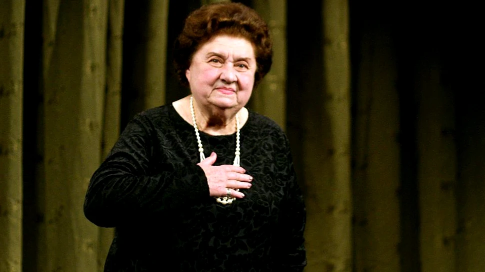 Tamara Buciuceanu-Botez, ”Doamna comediei româneşti”