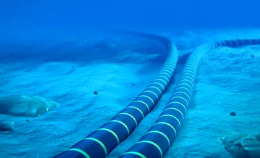 Google a instalat un nou cablu de internet subacvatic. Este acesta vulnerabil în fața fenomenelor meteo?