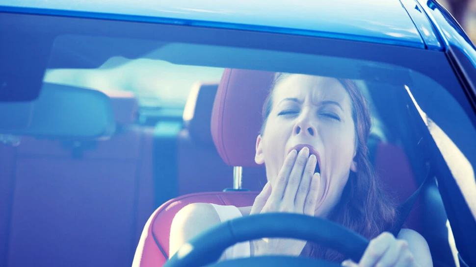 Cum să faci față unei nopți fără somn și să-ți menții energia pe parcursul zilei