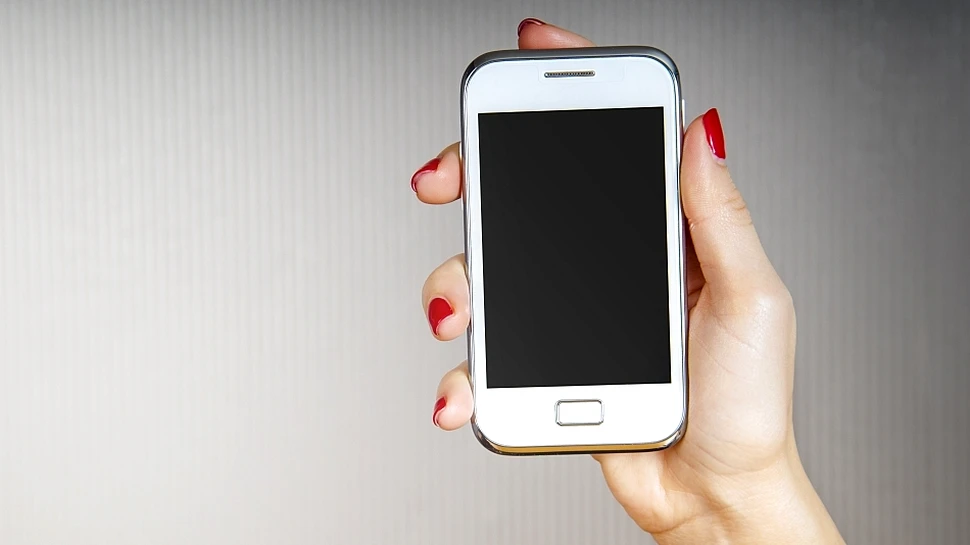 Iată cum poţi contribui la progresul ştiinţei cu ajutorul telefonului tău mobil! (VIDEO)