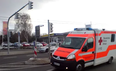 Cum reacţionează şoferii germani, la trecerea unei ambulanţe – VIDEO