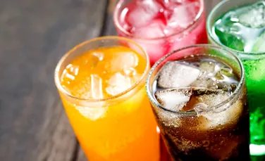 Consumul zilnic de băuturi carbogazoase crește riscul de cancer intestinal