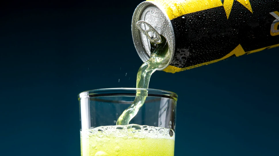 Un ingredient din băuturile energizante ar putea fi „combustibil” pentru leucemie
