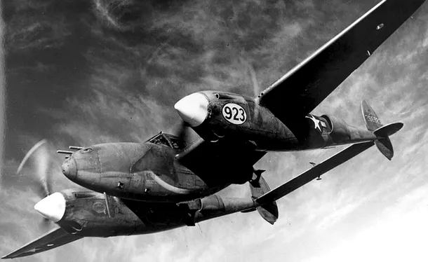 avion lockhed p-38
