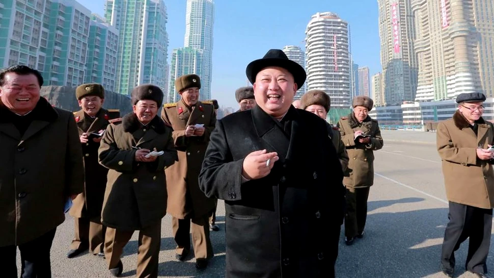Regimul lui Kim Jong-Un interzice fumatul în locuri publice pentru a proteja „traiul igienic”