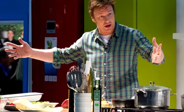 Jamie Oliver: Zahărul este la fel de nociv ca tutunul şi ar trebui impozitat