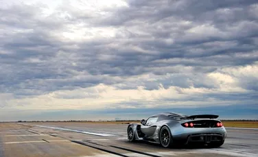 Record de viteză atins de o maşină de serie. Cum arată o cursă la peste 435 km/h (VIDEO)